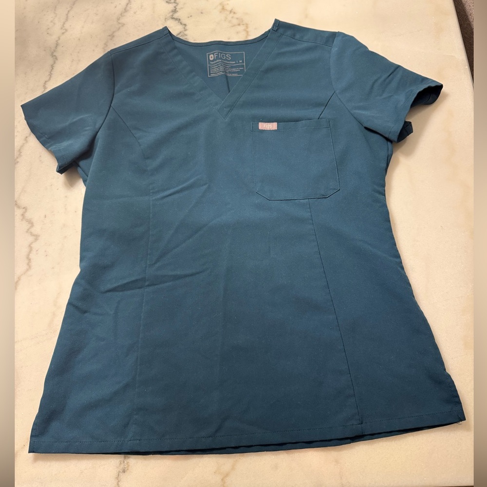 Figs Caribbean Blue Slim Catarina. Medium.